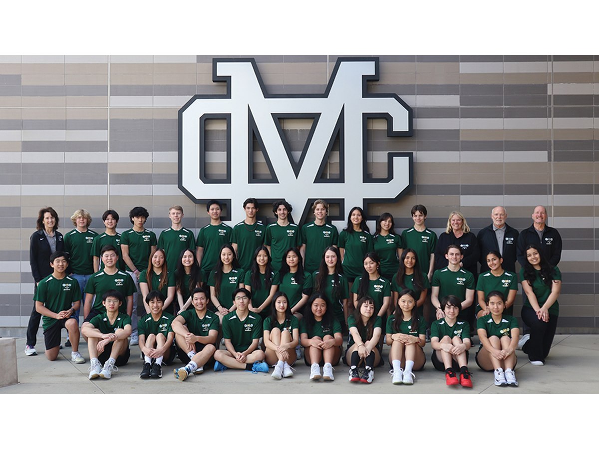 Mira Costa Badminton 2024 team photo