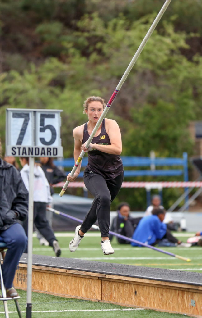 Track and Field sends 2 athletes to the CIF State Championships! MBX